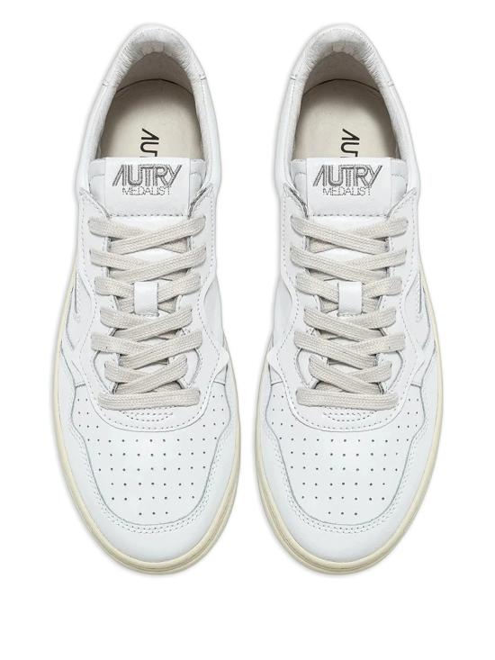 26FW 오트리 메달리스트 로우 레더 스니커즈 AULWLL15 WHT WHITE - AUTRY