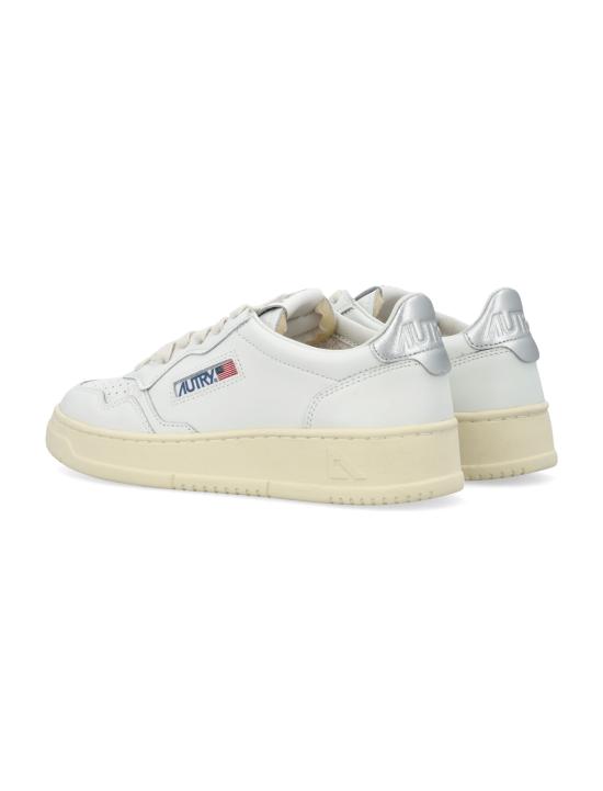 26FW 오트리 메달리스트 로우 레더 스니커즈 AULWLL05 WS WHITE SILVER - AUTRY