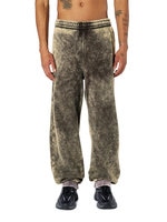 26SS 디젤 트레이닝/조거 팬츠 A186520AGBZ 9XXB CAMUGREEN - DIESEL