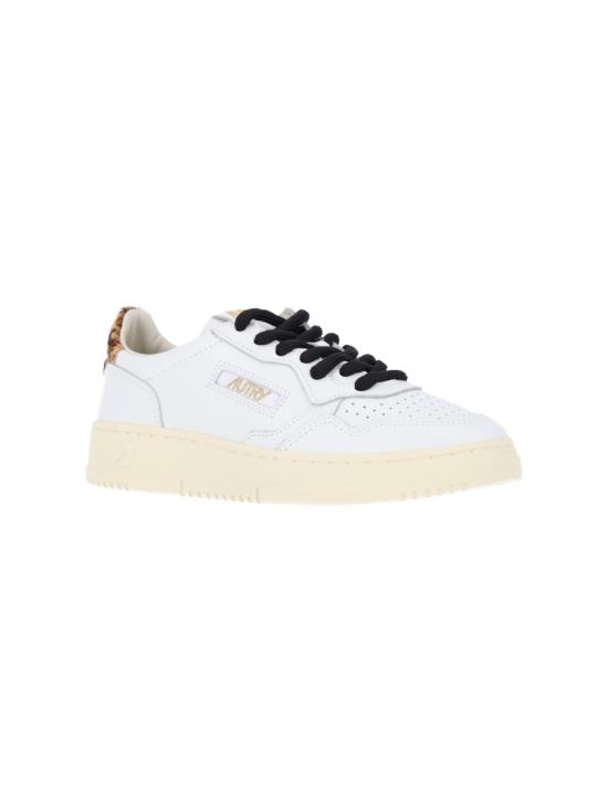 26FW 오트리 메달리스트 로우 레더 스니커즈 AULWOC02 White - AUTRY