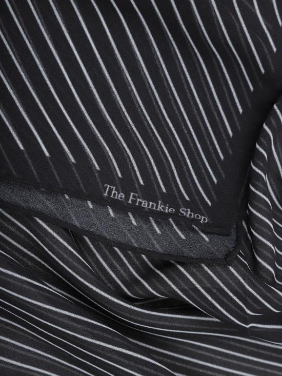 26FW 더프랭키샵 머플러/스카프 SCFS21169916 BLACK WHITE - THE FRANKIE SHOP