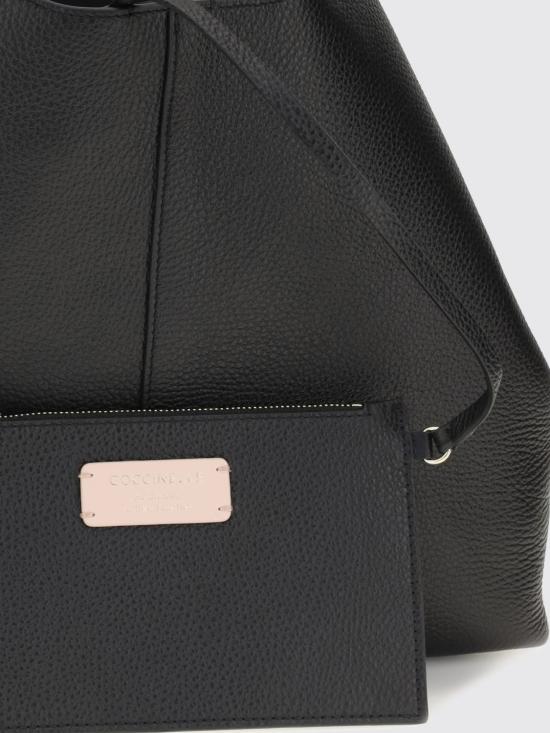 26FW 코치넬리 숄더백 E1SHA110101 001 Black - COCCINELLE