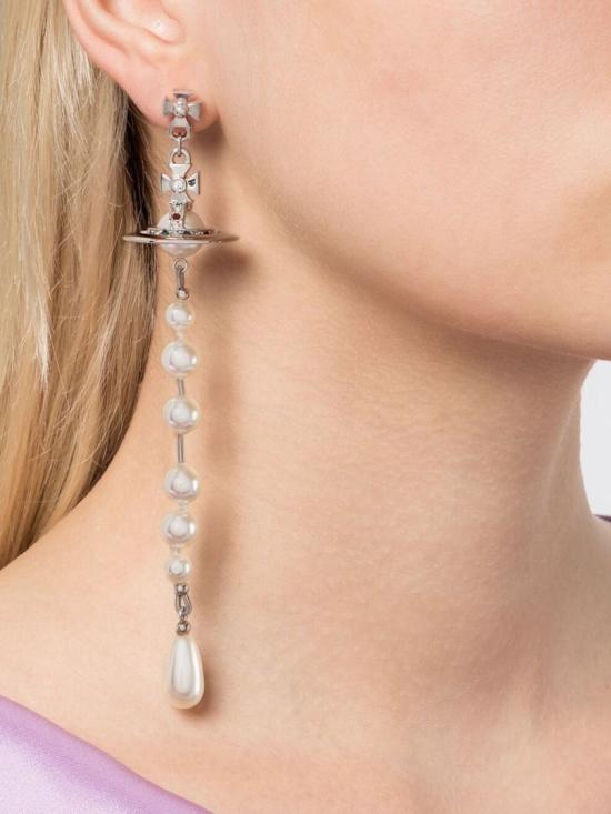 26SS 비비안웨스트우드 브로큰 펄 드롭 귀걸이 브로큰 펄 드롭 귀걸이 62030002 P128 Silver - VIVIENNE WESTWOOD