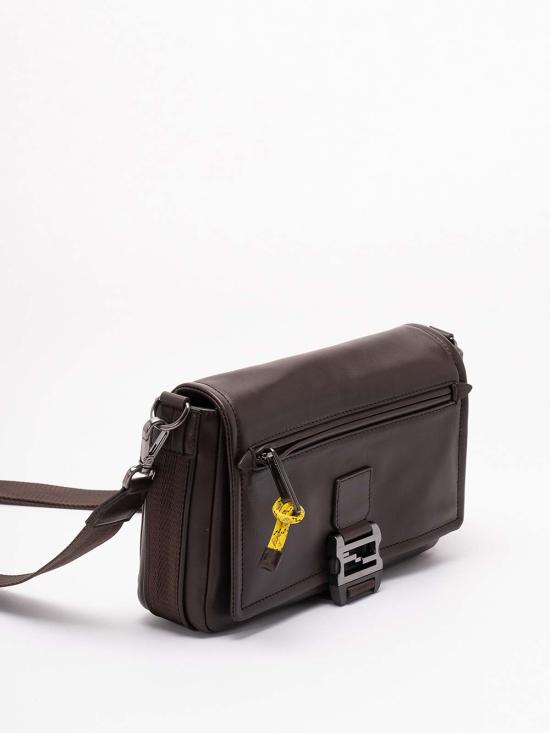 26SS 펜디 플럭스 메신저백 7VA685AV8BF1VTT BROWN - FENDI