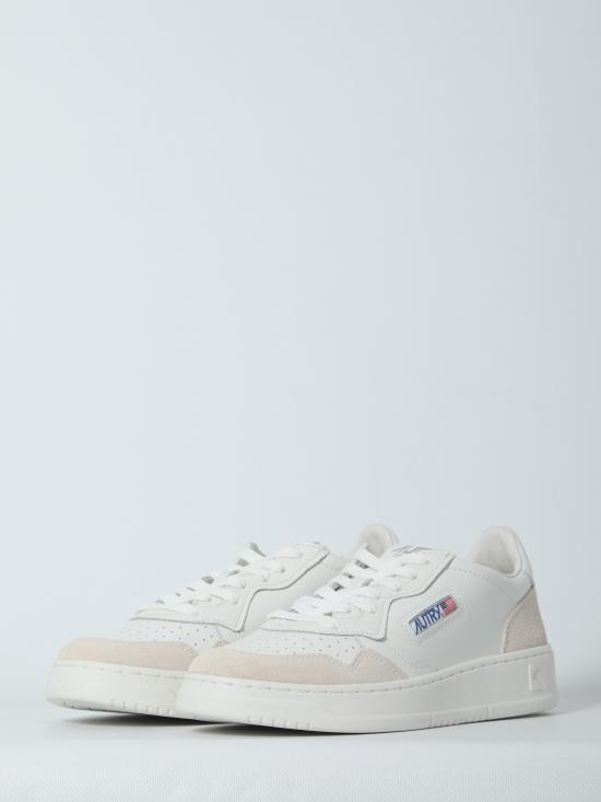 26FW 오트리 메달리스트 로우 스니커즈 AULMLS30 White - AUTRY