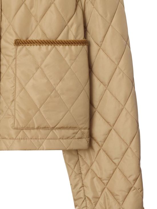 26FW 버버리 크롭 퀄티드 나일론 자켓 8107466 C1544 - BURBERRY