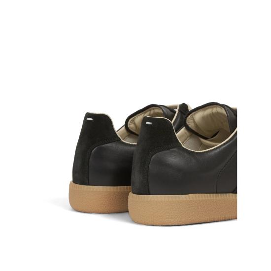 26FW 마르지엘라 스니커즈 P7799 S57WS0517 H6851 BLACK - MAISON MARGIELA