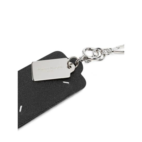 26FW 마르지엘라 키링 P4745 SA2UA0016 T8013 BLACK - MAISON MARGIELA