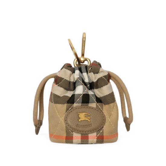 26FW 버버리 지갑 8127855 LS BUCKET A2021 NEUTRALS
