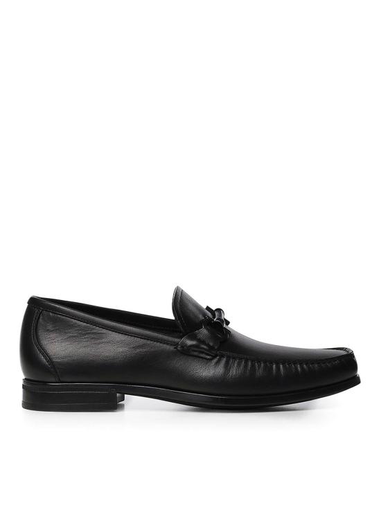 26FW 살바토레 페라가모 로퍼 02A783793315001 Black