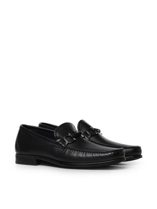 26FW 살바토레 페라가모 로퍼 02A783793315001 Black - SALVATORE FERRAGAMO