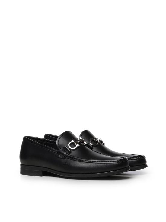 26SS 살바토레 페라가모 로퍼 02A881686084001 Black - SALVATORE FERRAGAMO