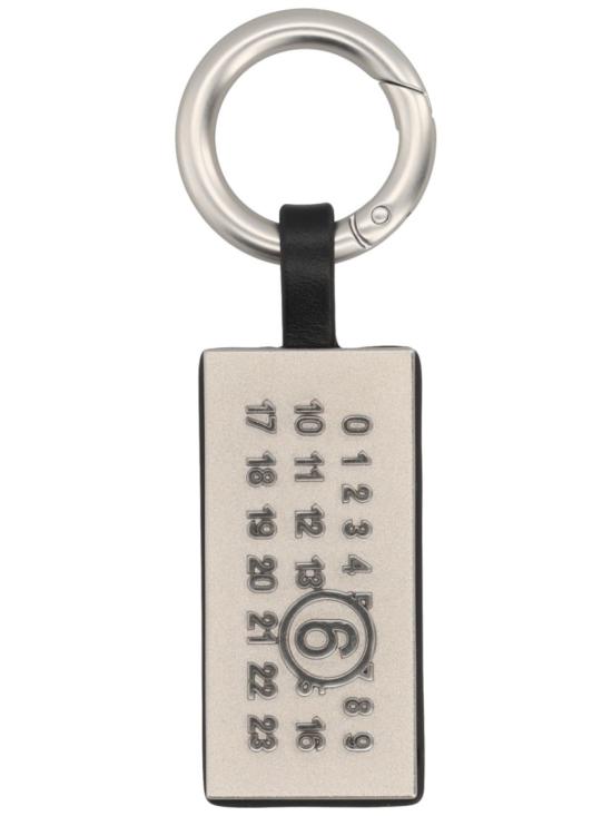 26SS MM6 메종마르지엘라 키링 SA5UA0005 P8885T8013 Silver