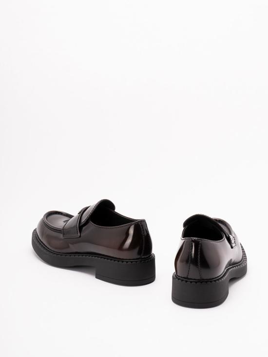 25FW 프라다 초콜릿 브러쉬드 레더 로퍼 2DE127055FG000F0038 DARK BROWN - PRADA