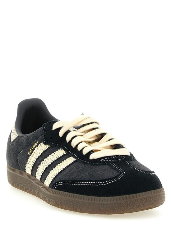26FW 아디다스 스니커즈 KK2268CARBONWARVANGUM5 White Black - ADIDAS