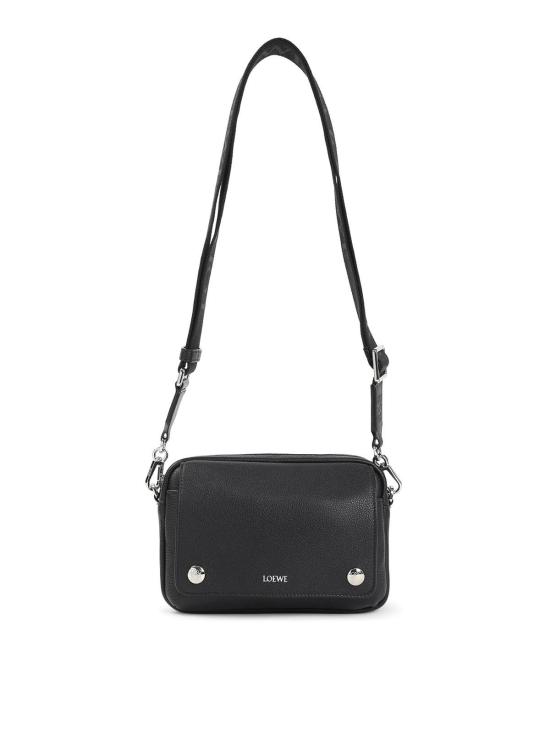 26FW 로에베 서플 그레인드 카프스킨 스몰 페블 메신저백 BANBPCBX011100 Black