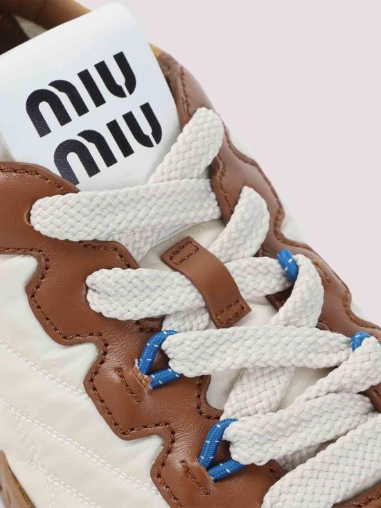 26FW 미우미우 타이어 테크니컬 스웨이드 스니커즈 5E417EF005LYWF05KS CREAM - MIU MIU