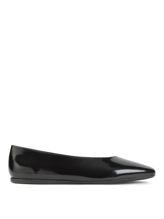 26FW 프라다 브러쉬드 레더 발레리나 1F522OF005055F0002 BLACK