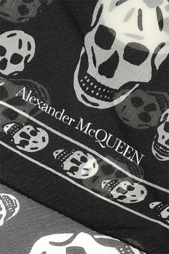  알렉산더 맥퀸 머플러/스카프 프린트 실크 풀라드 스카프 - ALEXANDER MCQUEEN