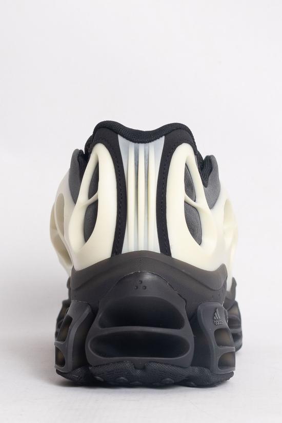 26FW 아디다스 스니커즈 KI7728 COREBLACK CREAMWH COREBL Black - ADIDAS