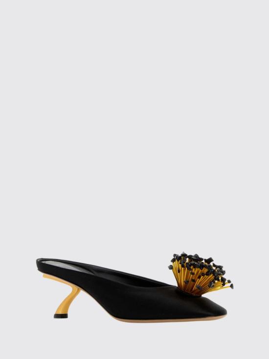 26SS 살바토레 페라가모 힐/펌프스 01L62279 30111C NERO Black - SALVATORE FERRAGAMO
