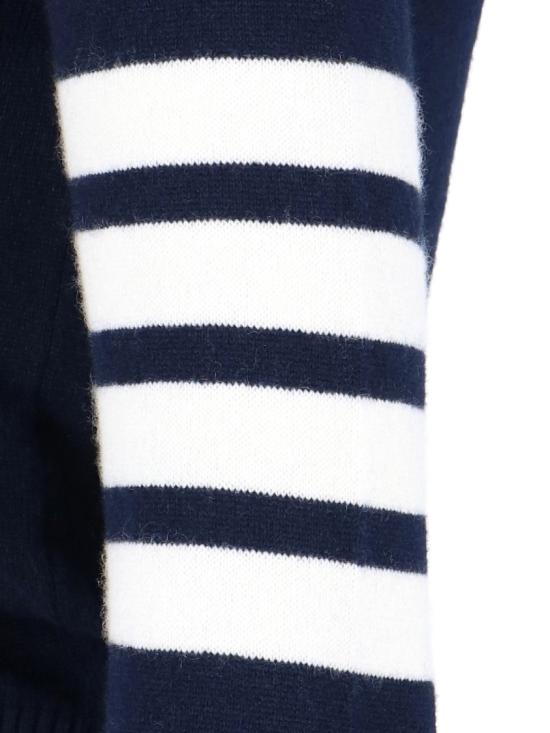 26FW 톰브라운 클래식 캐시미어 4바 브이넥 가디건 FKC001A 00011415 Blue - THOM BROWNE