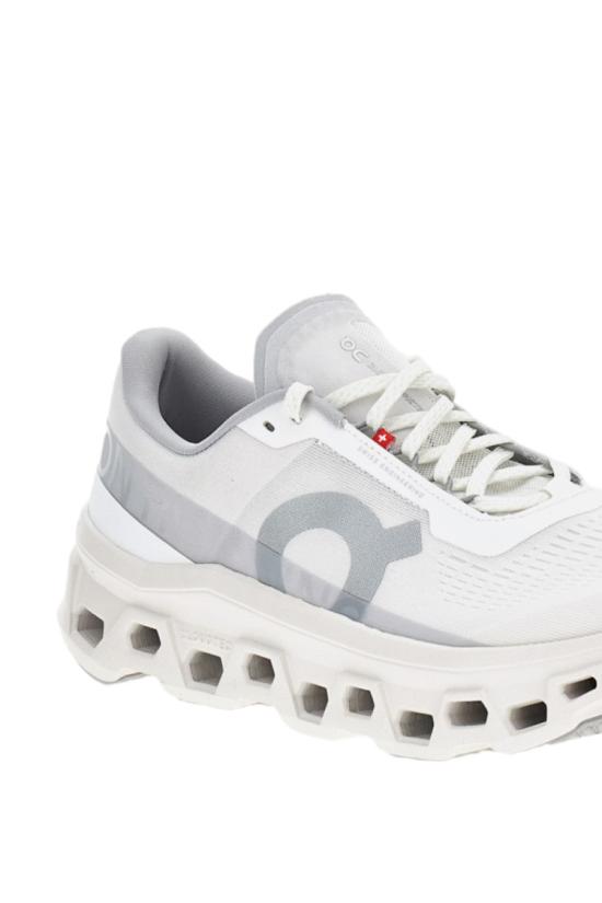  온 러닝 클라우드몬스터 1 스니커즈 3MF30741200 White - ON RUNNING