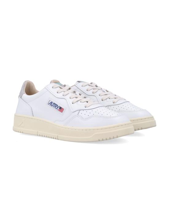 26FW 오트리 메달리스트 로우 스니커즈 AULMHJ01 WN WHITE NUVOLE - AUTRY