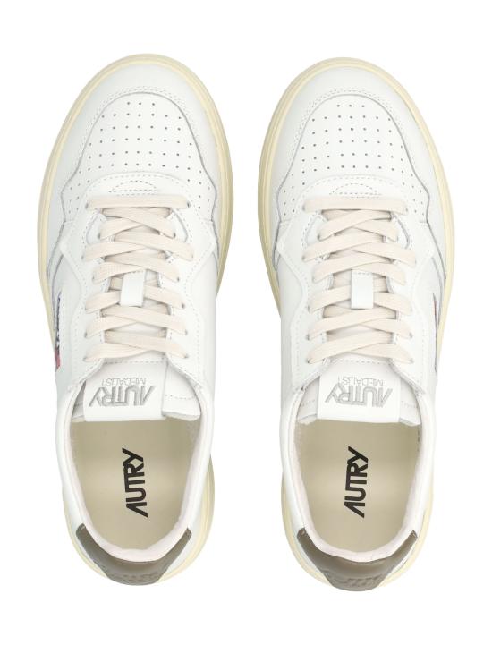 26FW 오트리 메달리스트 로우 레더 스니커즈 AULWLL28 WC WHITE CHOCOLATE - AUTRY