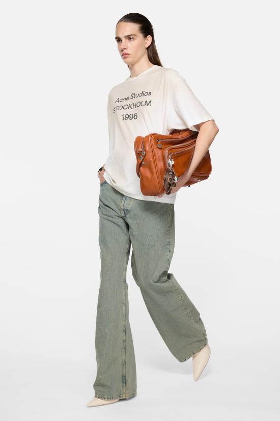 26FW 아크네 스튜디오 로고 티셔츠 CL0196 DC6 Dusty white - ACNE STUDIOS