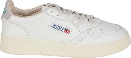 26FW 오트리 메달리스트 로우 스니커즈 AULMHJ01 WHITE