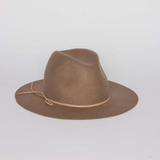  Hat Attack 모자 햇 어택 아멜리아 스웨이드 타이즈 햇