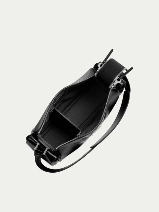  AEST STUDIOS 크로스백 Aest Studios Capture 미디엄 슬링백 블랙 - OTHER BRANDS