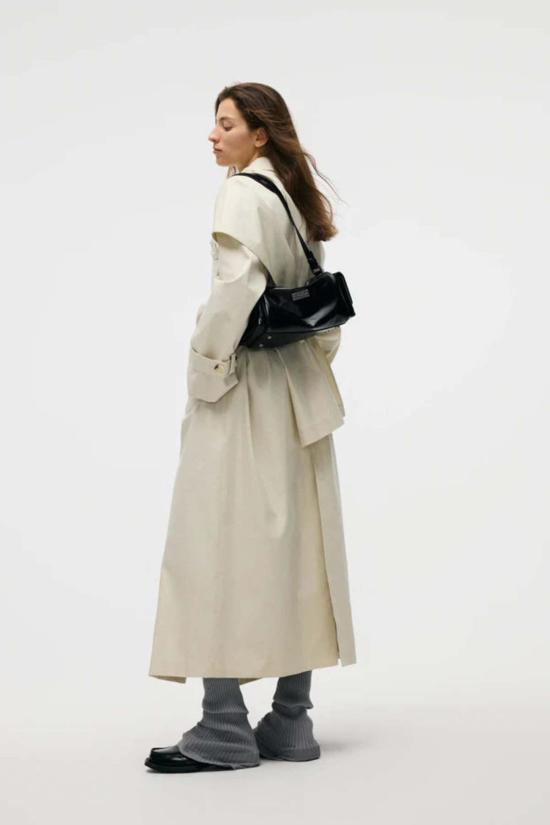  AEST STUDIOS 크로스백 Aest Studios Capture 미디엄 슬링백 블랙 - OTHER BRANDS