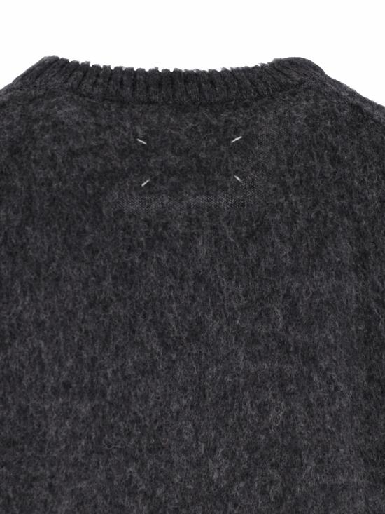 26FW 마르지엘라 이글 크루넥 스웨터 S50HL0078 M13321 001J GREY - MAISON MARGIELA