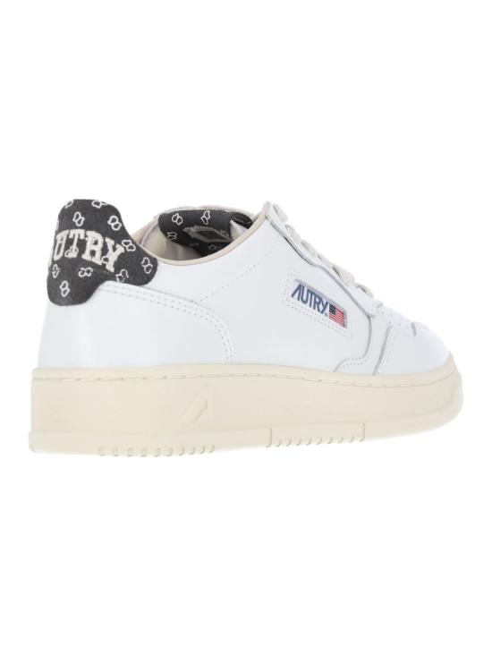 26FW 오트리 메달리스트 로우 스니커즈 AULM HJ04 White - AUTRY