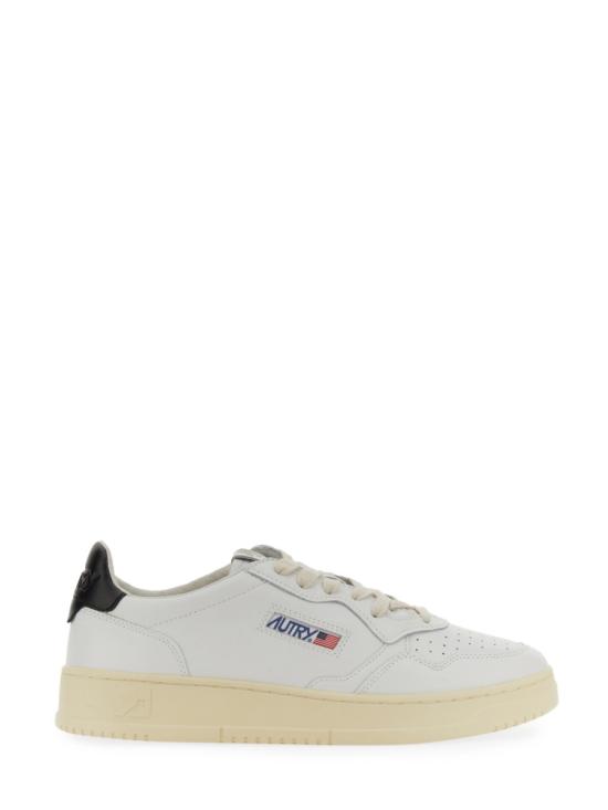 26FW 오트리 메달리스트 로우 스니커즈 AULM LL22 WHITE - AUTRY