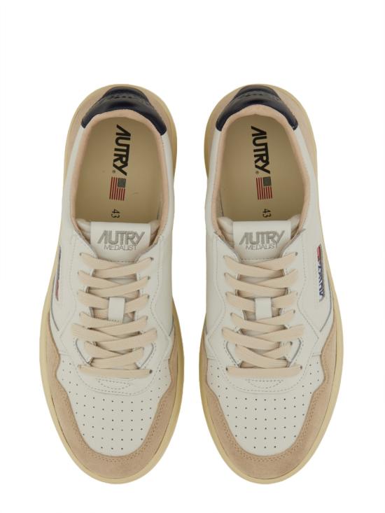 26FW 오트리 메달리스트 로우 스니커즈 AULM LS28 WHITE - AUTRY
