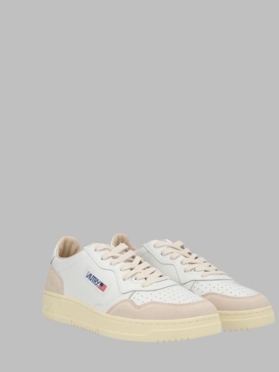 26FW 오트리 메달리스트 로우 스니커즈 AULM LS33 WHITE - AUTRY