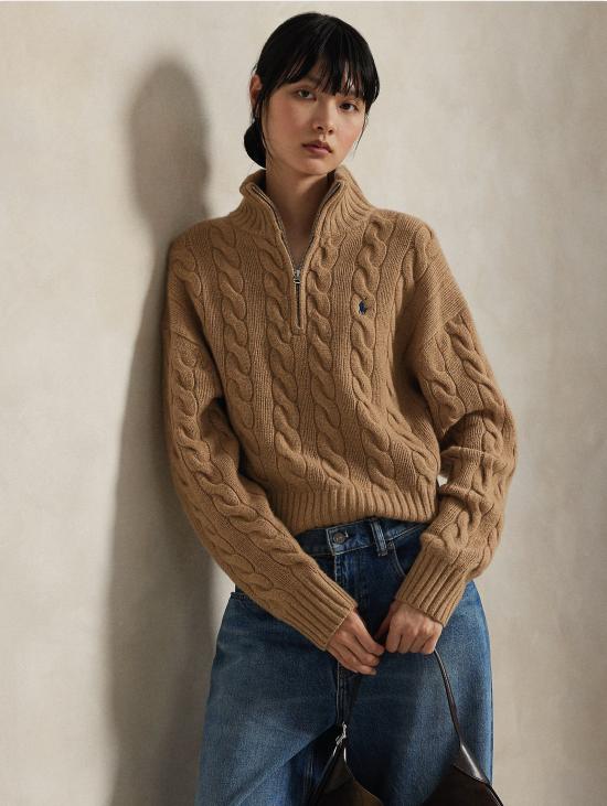 26FW 랄프 로렌 터틀넥 Lana con Mezza Zip Cammello 소재의 Maglia a Trecce - RALPH LAUREN