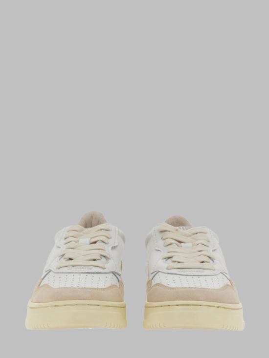26FW 오트리 메달리스트 로우 레더 스니커즈 AULW LS33 WHITE - AUTRY