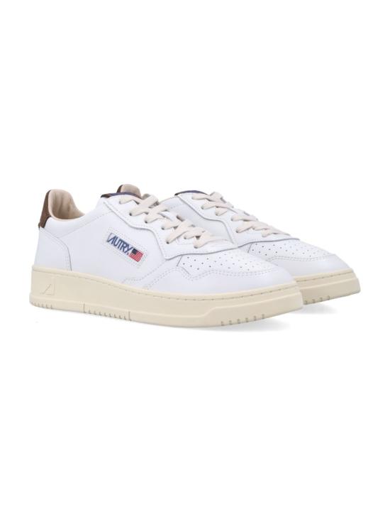 26FW 오트리 메달리스트 로우 스니커즈 AULMHJ03WC White - AUTRY