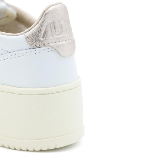 26FW 오트리 메달리스트 플랫폼 스니커즈 PTLWLL27 White - AUTRY