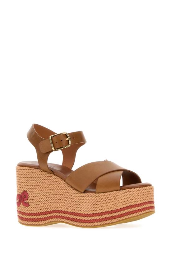 26SS 끌로에 샌들 CH26U18ZXJ 527 Camel - CHLOE