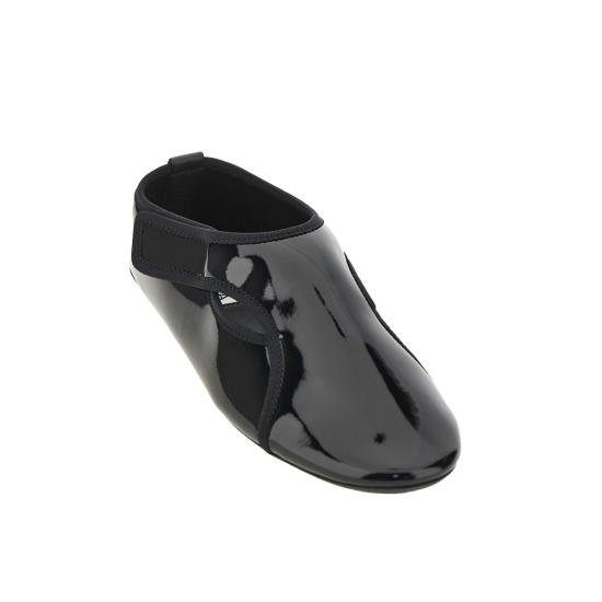 26SS 알라이아 플랫 슈즈 AA3A065A034 Black - ALAIA