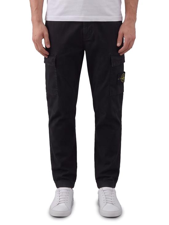 26FW 스톤 아일랜드 와펜 패치 테이퍼드 팬츠 L2S153100033 BLACK