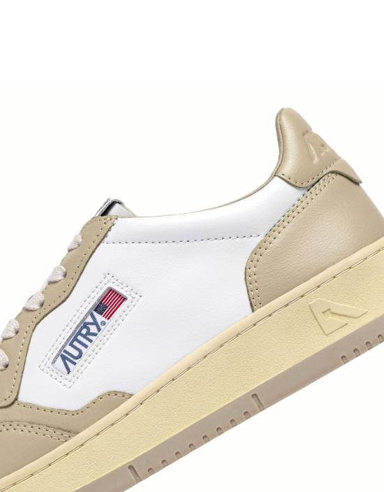 25FW 오트리 메달리스트 로우 레더 스니커즈 AULW WB60WHT TIDFOAM White - AUTRY