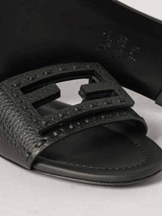 26FW 펜디 바게트 시에나 레더 슬라이드 8R8136AQY2 F0QA1 Black - FENDI