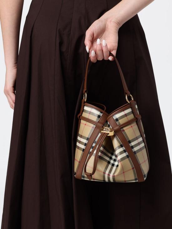 26FW 버버리 토트백 8128949 Beige - BURBERRY