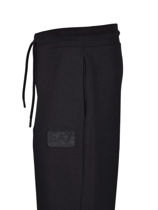  엠포리오 아르마니 스트레이트 팬츠 밑단에 골지 디테일이 있는 테이퍼드 핏 블랙 트랙 - EMPORIO ARMANI